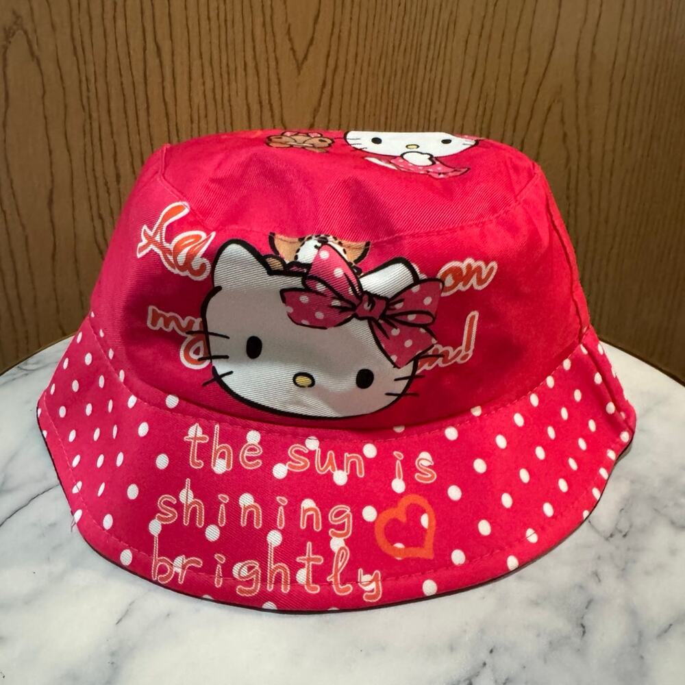 Hello Kitty hat - Picture 2 of 5